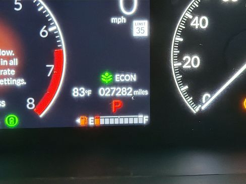 Used 2025 Honda CR-V EX image 8