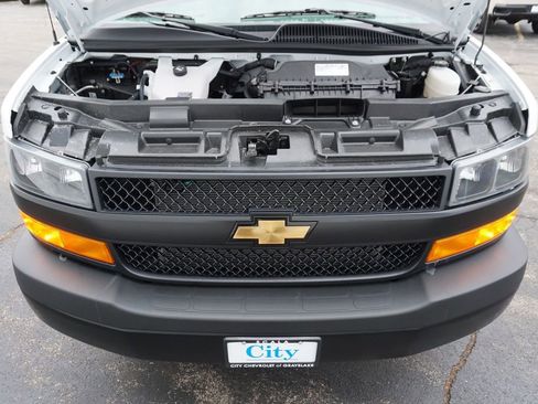 New 2025 Chevrolet Express 2500 w/ Driver Convenience Package RWD image 22