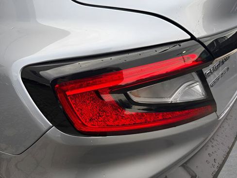 Used 2022 Subaru WRX AWD/4WD image 32