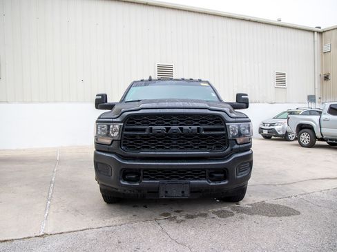 Used 2024 RAM 3500 Tradesman image 4