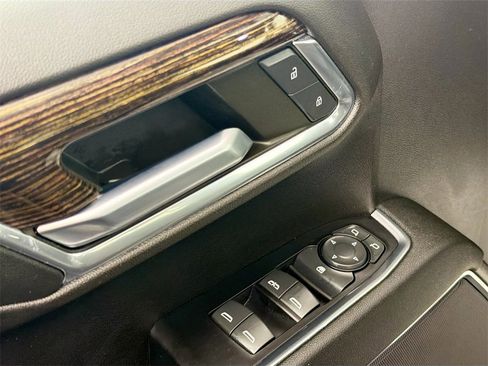 Used 2023 GMC Sierra 1500 Elevation image 16