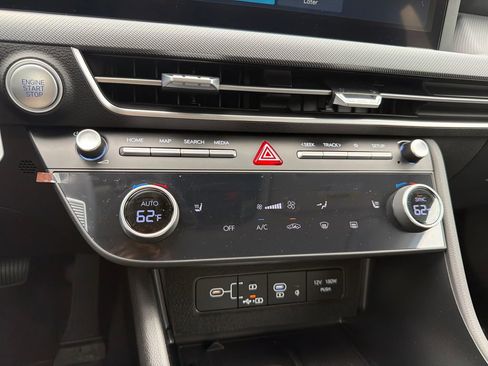 New 2026 Hyundai Sonata SEL FWD image 25