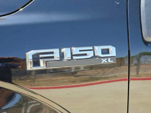 Used 2017 Ford F150 XL w/ Equipment Group 101A Mid AWD/4WD image 22