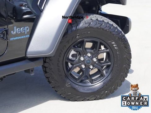 Used 2025 Jeep Wrangler Unlimited Sport S 4xe AWD/4WD image 9