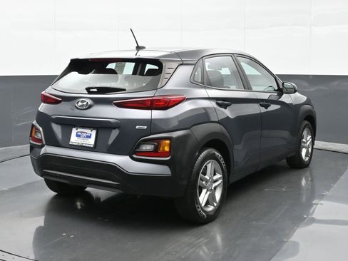 Used 2021 Hyundai Kona SE AWD/4WD image 4