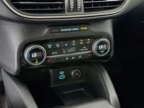 Used 2021 Ford Escape SEL w/ SEL Stealth AWD Package image 19