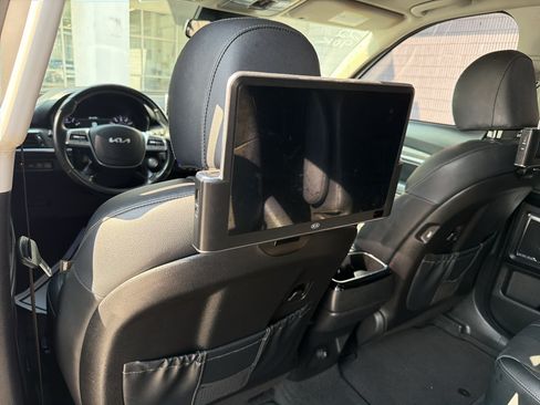 Used 2022 Kia Telluride SX w/ Nightfall Edition Package AWD/4WD image 14