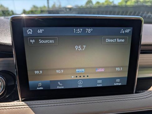 Certified 2022 Lincoln Corsair AWD w/ Equipment Group 101A image 35