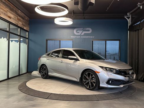 Used 2021 Honda Civic Sport image 1