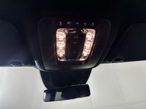 Used 2023 Mercedes-Benz GLE 350 4MATIC image 23