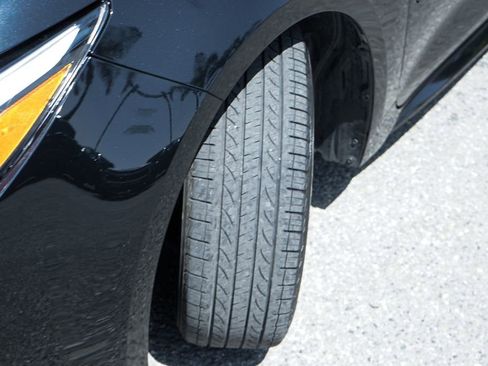 Used 2023 Toyota Corolla SE FWD image 38