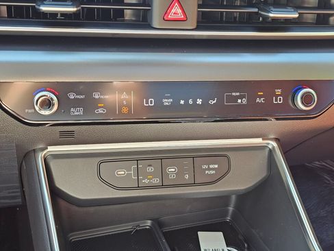 New 2026 Kia Carnival SX Prestige FWD image 16