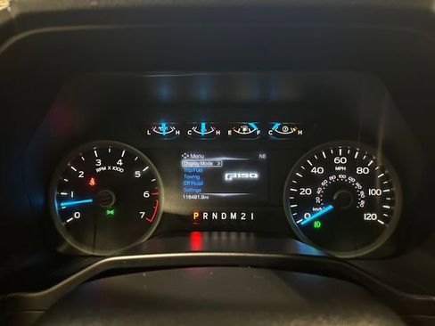 Used 2016 Ford F150 XLT w/ Equipment Group 302A Luxury image 29