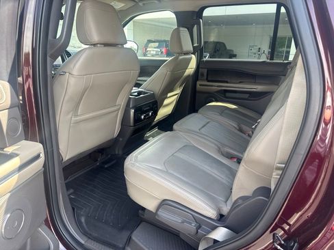 Used 2021 Ford Expedition Limited AWD/4WD image 13
