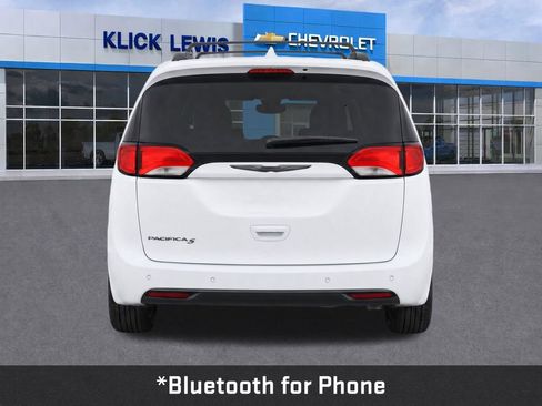 Used 2018 Chrysler Pacifica Touring-L Plus w/ S Appearance Package FWD image 7
