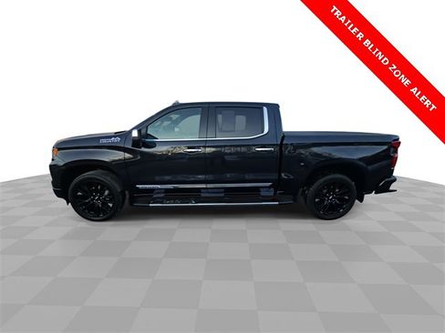 Used 2024 Chevrolet Silverado 1500 High Country w/ Technology Package image 5