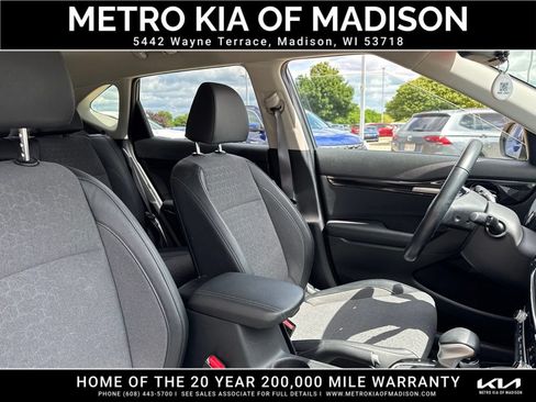 Used 2024 Kia Seltos S AWD/4WD image 41
