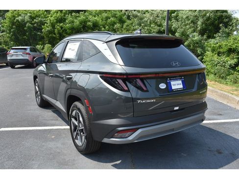 New 2025 Hyundai Tucson SEL image 3