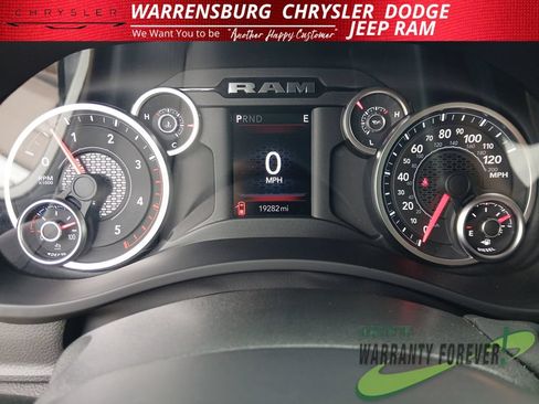 Used 2026 RAM 2500 Tradesman AWD/4WD image 16