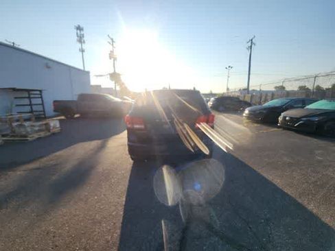 Used 2011 Dodge Journey SXT w/ Trailer Tow Prep Group FWD image 23
