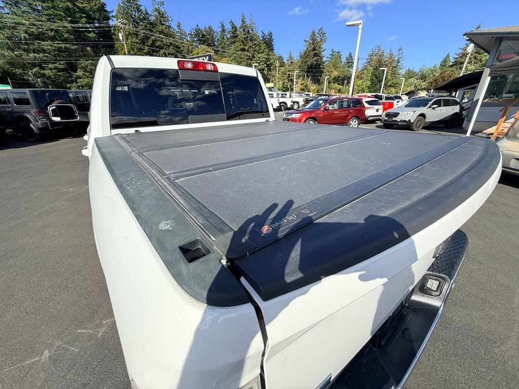 Used 2017 RAM 1500 Laramie AWD/4WD image 14