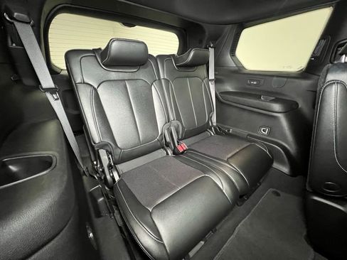 Used 2024 Jeep Grand Cherokee L Limited w/ Luxury Tech Group II image 9