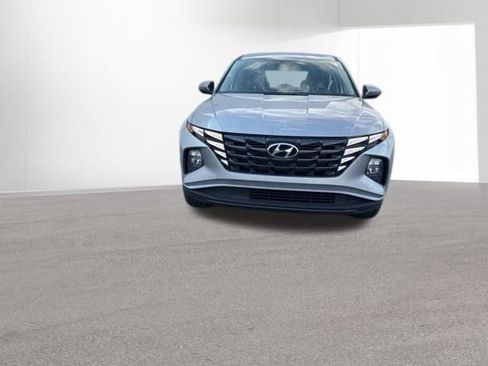 Used 2022 Hyundai Tucson SE w/ Cargo Package image 16