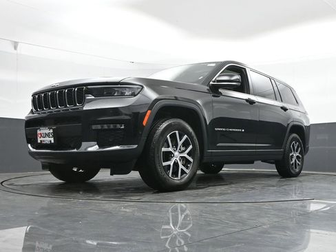 Used 2024 Jeep Grand Cherokee L Limited w/ Luxury Tech Group II image 52
