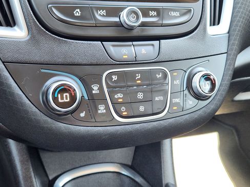 Used 2023 Chevrolet Malibu LT FWD image 20