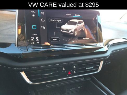 Used 2025 Volkswagen Atlas SE image 15