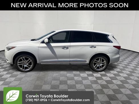 Used 2013 INFINITI JX35 AWD w/ Premium Pkg image 4