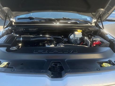 Used 2019 RAM 1500 Big Horn AWD/4WD image 21