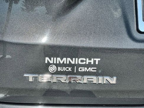 Certified 2018 GMC Terrain SLE w/ Driver Convenience Package image 30