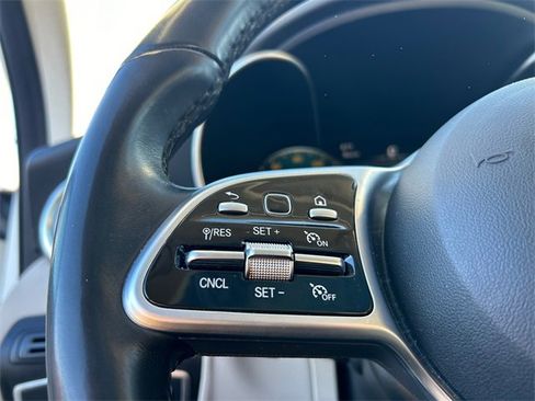 Used 2022 Mercedes-Benz GLC 300 GLC 300 image 12