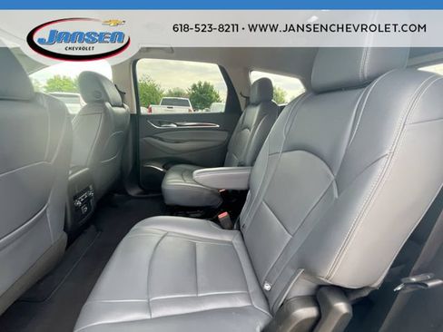 Used 2020 Buick Enclave Essence FWD image 24