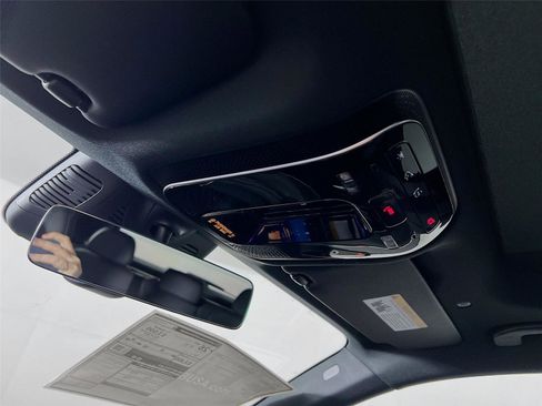 New 2026 Mercedes-Benz GLC 300 GLC 300 image 11