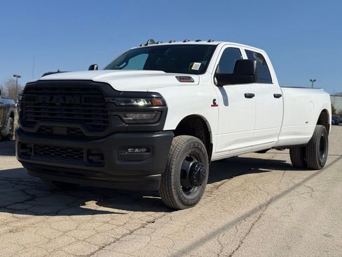 New 2026 RAM 3500 Tradesman image 2