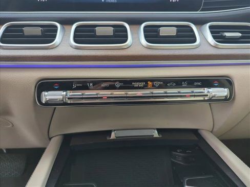 Used 2020 Mercedes-Benz GLE 350 image 19