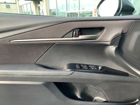 Used 2025 Toyota Camry LE image 20