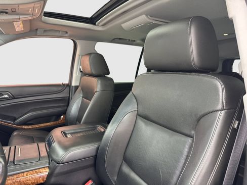 Used 2018 Chevrolet Tahoe Premier AWD/4WD image 15