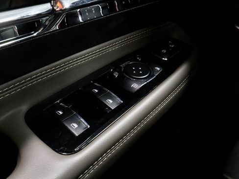 Used 2024 Lincoln Corsair Reserve w/ Equipment Group 201A image 31