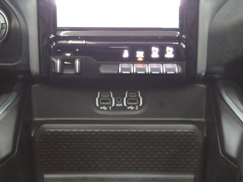 Used 2023 RAM 1500 Laramie image 33