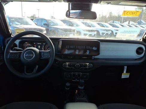 New 2025 Jeep Wrangler Unlimited Sport image 10