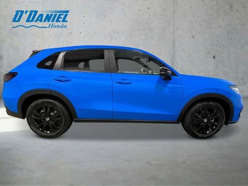 New 2027 Honda HR-V Sport image 8