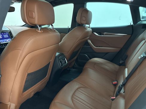 Used 2022 Maserati Levante GT image 23