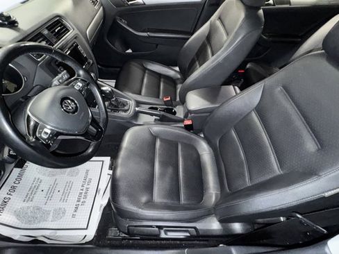 Used 2015 Volkswagen Jetta SE image 11