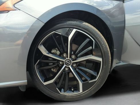 Certified 2023 Nissan Altima 2.5 SR w/ SR Premium Package FWD image 49