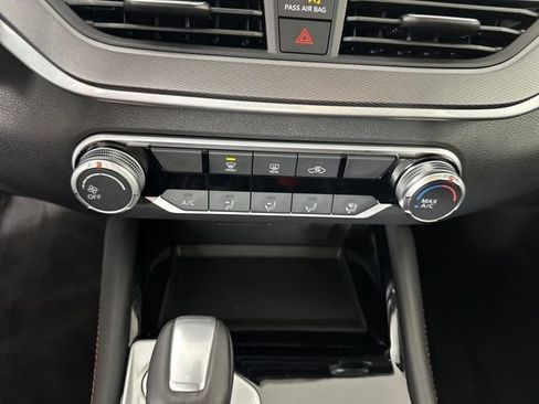 Certified 2025 Nissan Altima 2.5 SR image 23