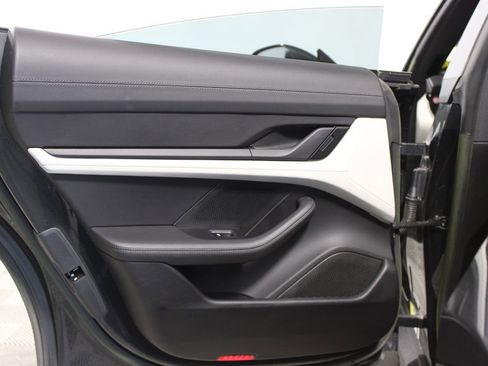 Used 2023 Porsche Taycan w/ Premium Package image 38