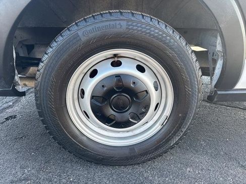 Used 2019 Ford Transit 350 XL image 13